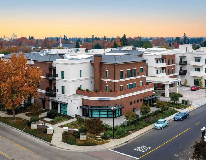 Corner Exterior Extended Web